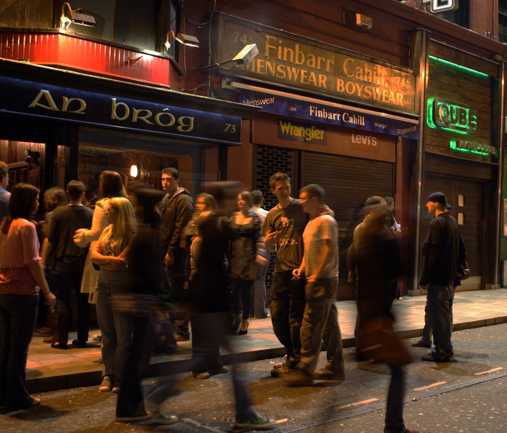 ireland-cork-night-souvenirs