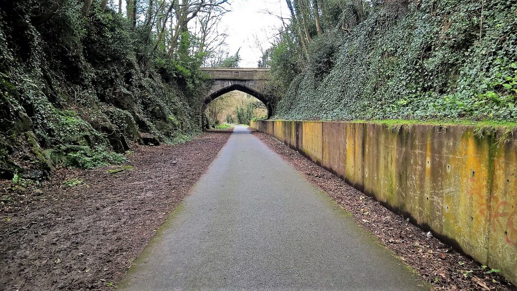 Une promenade sur le bord de la Lee 